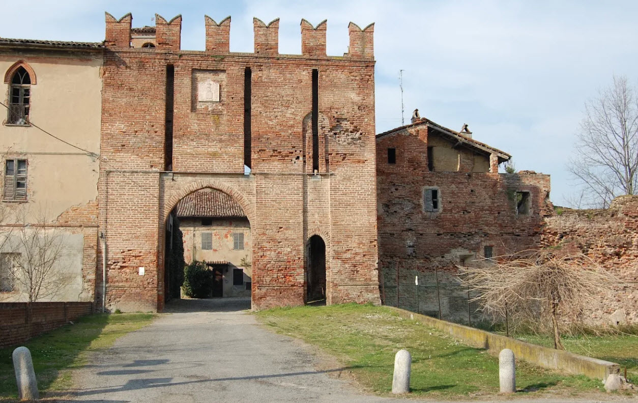 Sarmato Castle, Italy